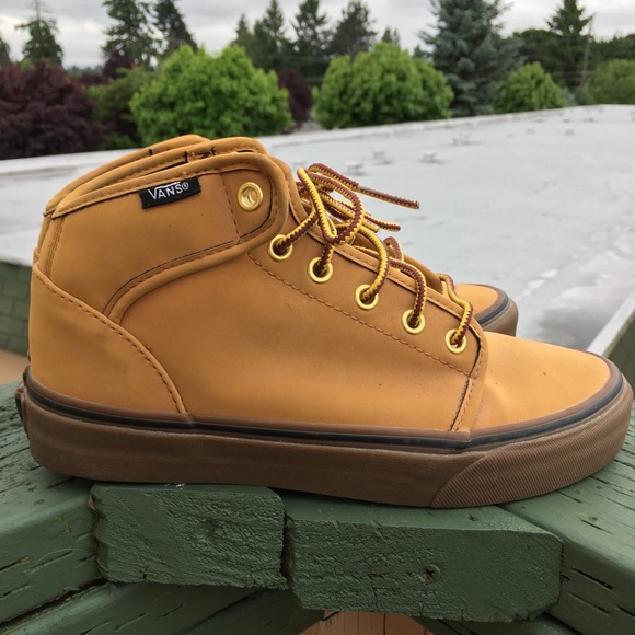 Vans - Picture 2 of 5